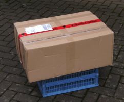 Der Postversandkarton